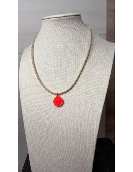 Collares Virgen Niña (Color es de la medalla)